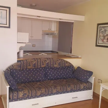 Americas Apartment